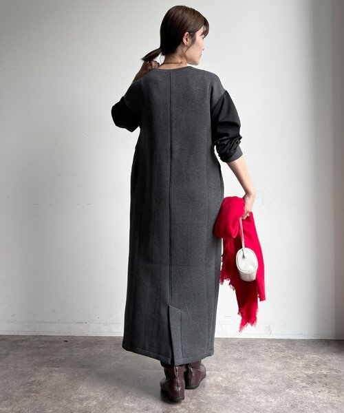 DouDou(ドゥドゥ)の「【WEB限定】袖異素材切替ダンボールワンピース(ワンピース・レディース・ブラック/ライトベージュ/ダークグレー・FREE)」の16枚目の写真