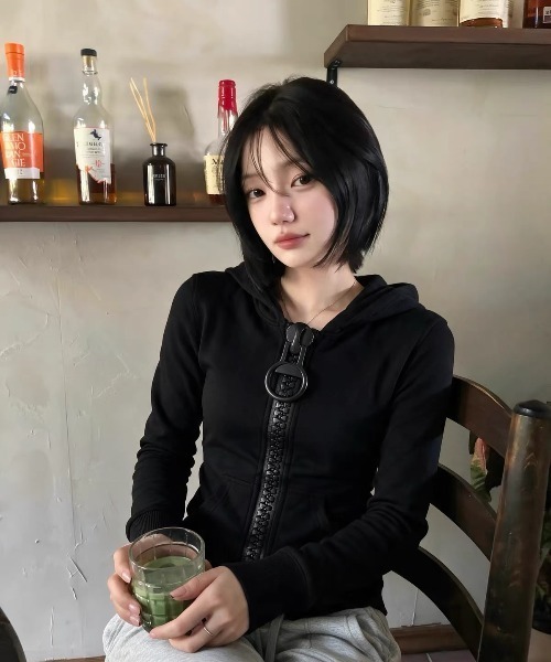 Lis ardent(リスアルダン)の「2026AW BIGスライダーデザイン 配色ジップスウェット/ジップパーカー(パーカー・レディース・ブルー/ピンク/ブラック・M)」の4枚目の写真