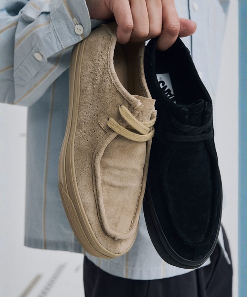 VANS(バンズ)の「VANS PREMIUM SF モック ロー / LX Carver Low BLACK/BLACK VN000Z3XBKA1(モカシン/デッキシューズ・メンズ・ブラック・10/9.5/6.5/12/11.5/11/10.5/6/5.5/5/4.5/4/9/8.5/8/7.5/7)」の5枚目の写真