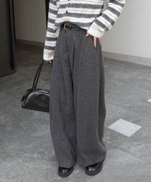 CORNERS(コーナーズ)の「ストレッチフェイクウールセンタープレスワイドパンツ(スラックス・レディース・ブラウン/オートミール/チャコールグレー・M)」の4枚目の写真