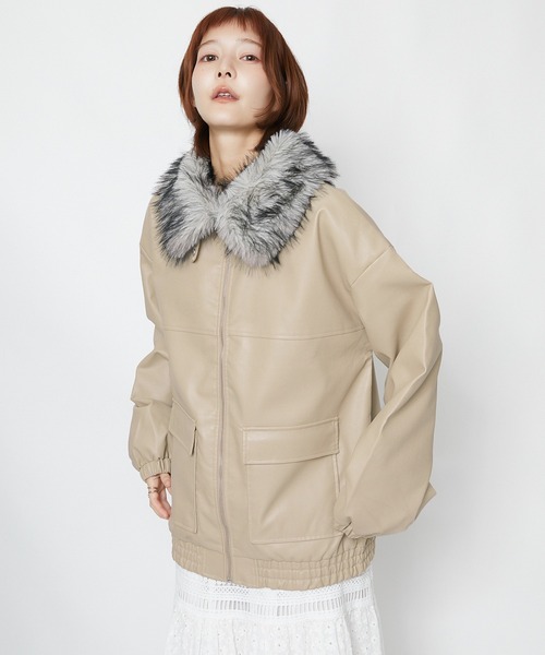 GORGE(ゴージ)の「ファー襟 フェイクレザーブルゾン|全3色(ブルゾン・レディース・ブラック/ブラウン/アイボリー・F)」の4枚目の写真