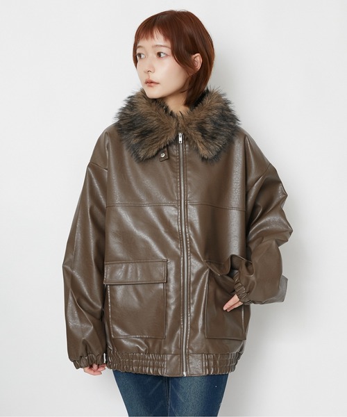 GORGE(ゴージ)の「ファー襟 フェイクレザーブルゾン|全3色(ブルゾン・レディース・ブラック/ブラウン/アイボリー・F)」の10枚目の写真