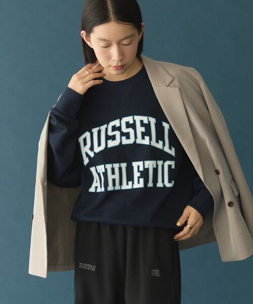 AMERICAN HOLIC(アメリカンホリック)の「【RUSSELL】ロゴ裏毛スウェット(スウェット・レディース・杢グレー/グリーン/ブラウン/レッド/ネイビー・FREE)」の4枚目の写真