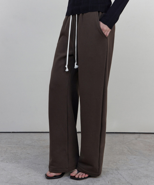 WEDNESDAYOASISFORWOMEN(ウェンズデー オアシス フォー ウーマン)の「LAZY STRING ワイドスウェットパンツ_BROWN(WB6PT31)(スウェットパンツ・レディース・ブラウン・FREE)」の2枚目の写真