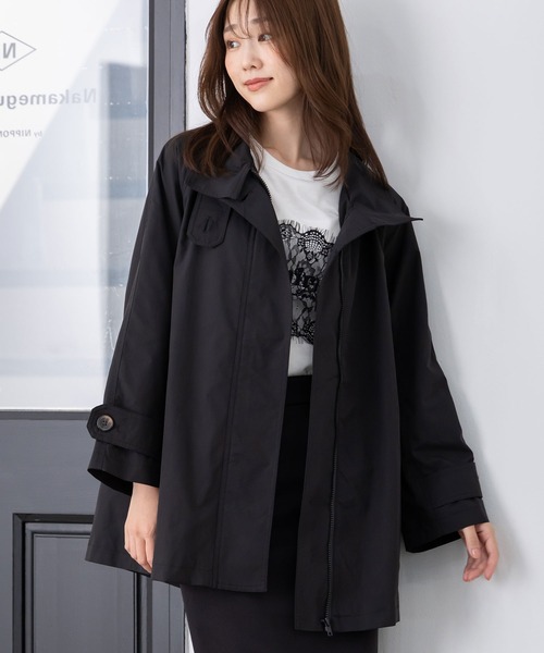 MAISONCOMFY (メゾンコンフィ)の「【スタンドAラインコート】きちんと感と上品さを兼ね備えた後ろ姿まで美しいAラインコート(トレンチコート・レディース・ブラック/ベージュ・FREE)」の11枚目の写真