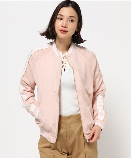 VENCEEXCHANGE(ヴァンスエクスチェンジ)の「袖切替サテンスカジャン (スカジャン・レディース・ブラック/ライトピンク・MEDIUM)」の11枚目の写真