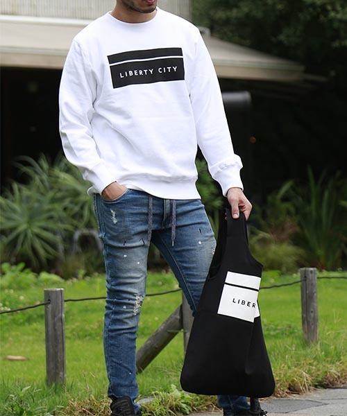 LIBERTY CITY（リバティシティ）の「【LIBERTY CITY/リバティーシティ】 [BOX LOGO] リバーシブル キャリアバッグ（トートバッグ・メンズ・ブラック・ONE SIZE）」の12枚目の写真