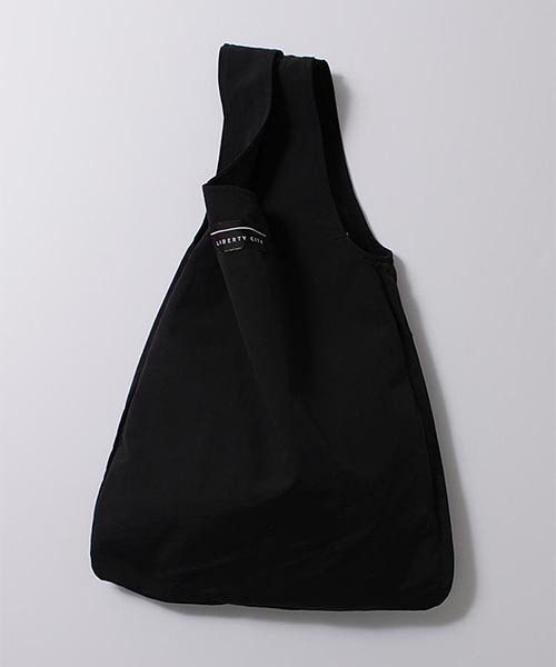 LIBERTY CITY（リバティシティ）の「【LIBERTY CITY/リバティーシティ】 [BOX LOGO] リバーシブル キャリアバッグ（トートバッグ・メンズ・ブラック・ONE SIZE）」の7枚目の写真