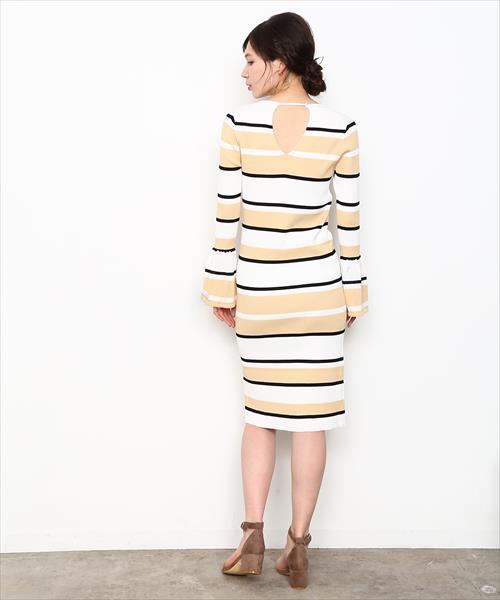 ADAM ET ROPE'(アダムエロペ)の「リブフリルスリーブドレス(ワンピース・レディース・キナリ/ダークオリーブ/イエロー系その他・FREE)」の5枚目の写真