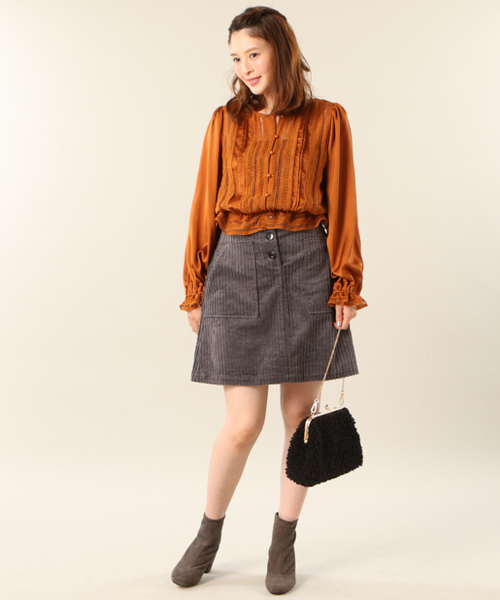 mystic（ミスティック）の「レース使い長袖ブラウス（シャツ/ブラウス・レディース・キャメル/オフホワイト/グレー/ブラック・FREE）」の5枚目の写真