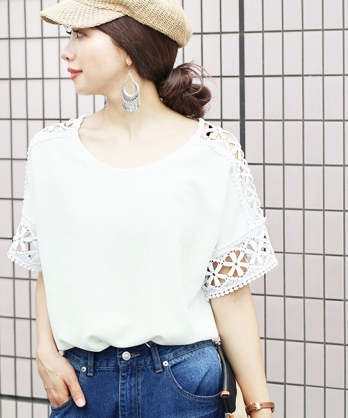 reca(レカ)の「透かしライン ゆったり 袖花柄レースカットソー(Tシャツ/カットソー・レディース・ホワイト/ブラック/ネイビー・FREE)」の10枚目の写真