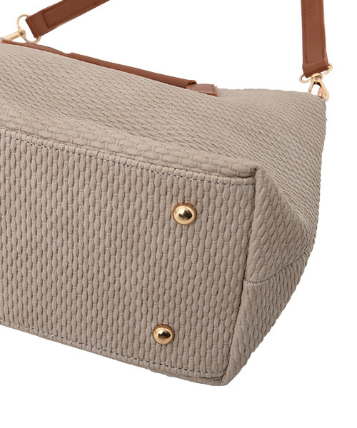 Eldia'lu（エルディアル）の「スクエアバイカラー2wayバッグ（クラッチバッグ・レディース・ブラック/ベージュ・FREE）」の15枚目の写真