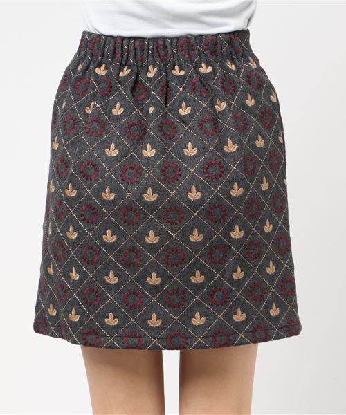 archives（アルシーヴ）の「レトロ刺繍台形スカート（スカート・レディース・チャコールグレー/ベージュ/ワイン・MEDIUM）」の7枚目の写真