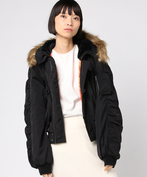 WEGO（ウィゴー）の「WEGO/ボリュームギャザーN2-B（ミリタリージャケット・レディース・ブラック/カーキ/ライトピンク・FREE）」の20枚目の写真