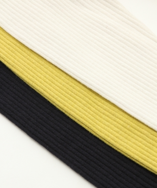 A part by（アパートバイ）の「16GシルクコンリブVカーディガン 782539（カーディガン/ボレロ・レディース・ネイビー/オフホワイト/イエロー・FREE）」の9枚目の写真