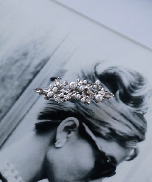 girl（ガール）の「パール&クリアビジューバレッタ 結婚式 パーティー お呼ばれ オケージョン（バレッタ/ヘアクリップ・レディース・シルバー/ゴールド・FREE）」の4枚目の写真
