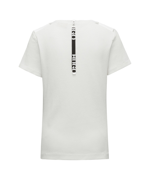 HUGO（ヒューゴ）の「ストラクチャー ジャージー Tシャツ ウィズ メッシュ インサート ショルダー（Tシャツ/カットソー・レディース・ホワイト・S/M/XS）」の4枚目の写真