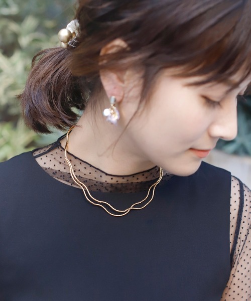 ANEMONE(アネモネ)の「ダブルウェーブラインのネックレス(ネックレス・レディース・シルバー/ゴールド・FREE)」の1枚目の写真