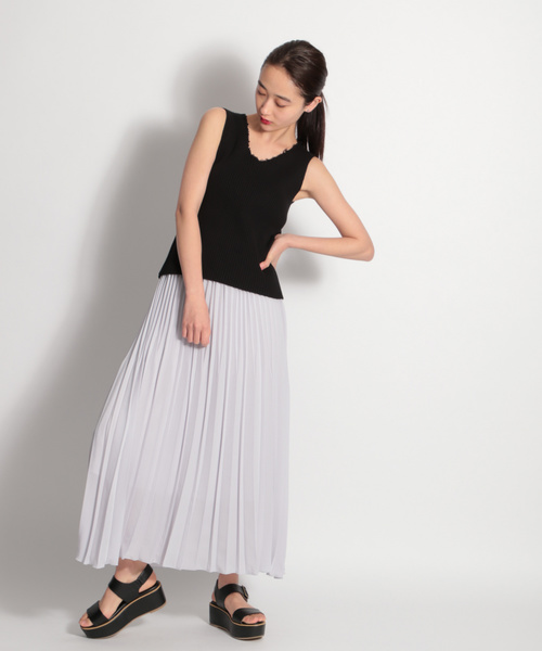 niko and...（ニコアンド）の「ホズホズニットタンク（ニット/セーター・レディース・アイボリー/ブラック/ボルドー/キャメル/ライトグリーン/ライトブラウン/ナチュラル・LARGE/MEDIUM）」の11枚目の写真