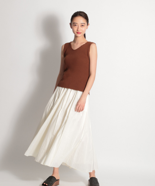 niko and...（ニコアンド）の「ホズホズニットタンク（ニット/セーター・レディース・アイボリー/ブラック/ボルドー/キャメル/ライトグリーン/ライトブラウン/ナチュラル・LARGE/MEDIUM）」の15枚目の写真