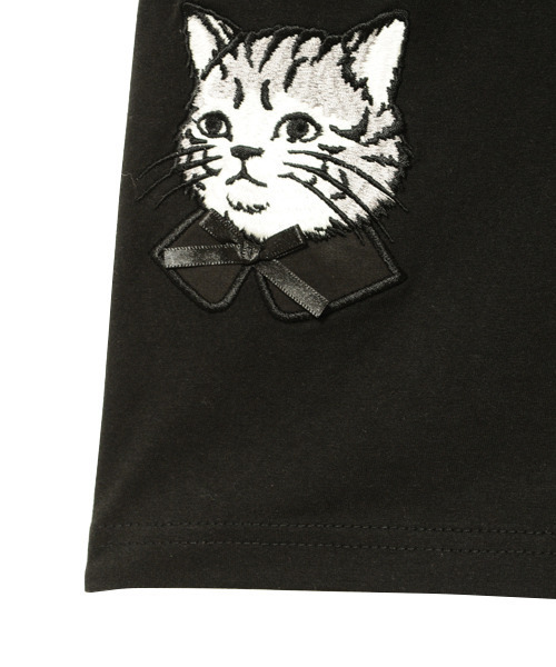 Candy Stripper（キャンディストリッパー）の「SPRUCED UP CAT Tシャツ（Tシャツ/カットソー・レディース・ブラック/ベージュ/ピンク/オフホワイト・2）」の10枚目の写真