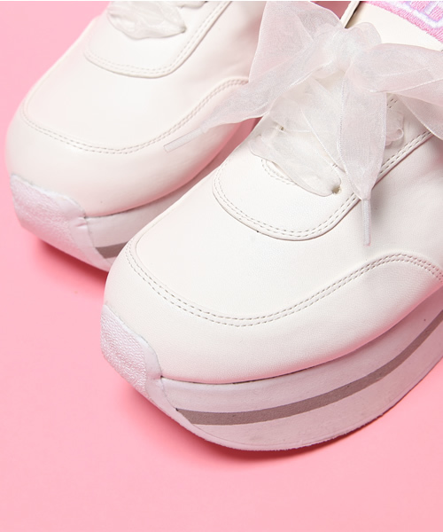 L.D.S.(エルディーエス)の「I'M YOUR “BABY”HIGH SOLE SNEAKER(スニーカー・レディース・ホワイト系・MEDIUM/LARGE)」の5枚目の写真
