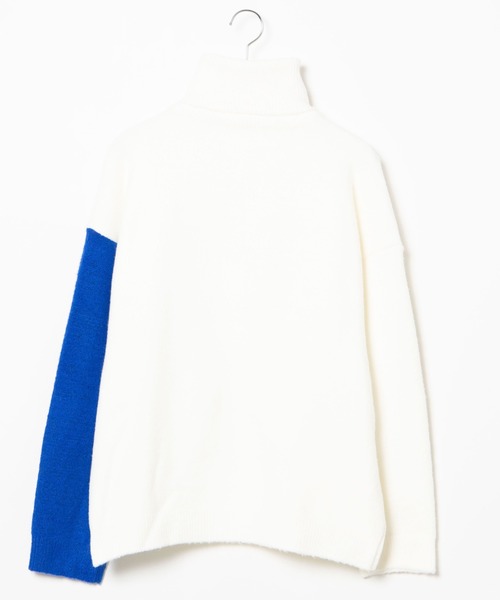 DING(ディング)の「DING/バイカラータートルニット(ニット/セーター・レディース・ホワイト/ブラック・FREE)」の8枚目の写真