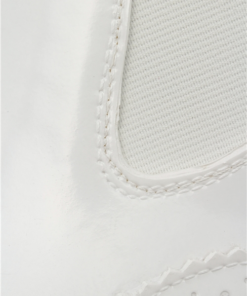 UNITED ARROWS(ユナイテッドアローズ)の「UAW レイン サイドゴアブーツ†‡◆(レインシューズ・レディース・ブラック/オフホワイト/ネイビー・36/37/38/39)」の11枚目の写真