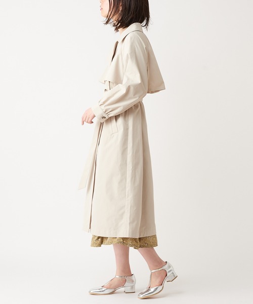 natural couture(ナチュラルクチュール)の「フレアヨーク女優トレンチコート(トレンチコート・レディース・ベージュ/ミント/ラベンダー/ライトベージュ・FREE)」の20枚目の写真