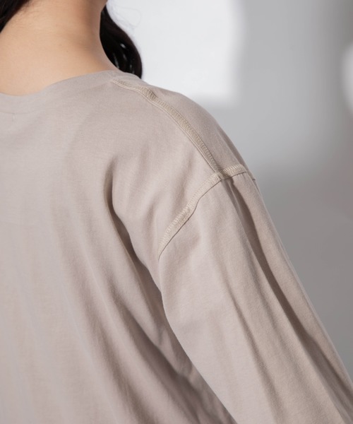 Mysa&Liina（ミーサリーナ）の「ステッチロングTシャツ（Tシャツ/カットソー・レディース・ブラック/ベージュ/オフホワイト/サックスブルー・M）」の16枚目の写真