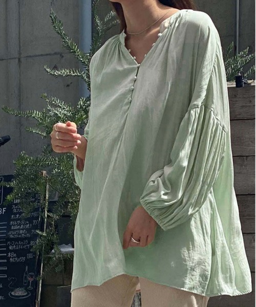 Discoat(�f�B�X�R�[�g)�́yZOZO����z���{�����[���M���U�[�u���E�X�i7�����j/�r�b�O�V���G�b�g/�`���j�b�N/�K�E��/�{�����[����/�X�v�����O�R�[�g/�Z�b�g�A�b�v/�t�H�[�}��/�A�E�^�[/�u���E�X(�V���c/�u���E�X)