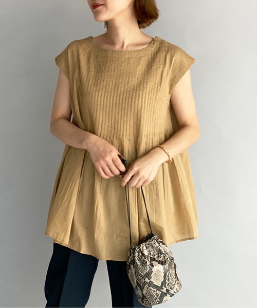 PICCIN(ピッチン)の「コットンボイルピンタックブラウス(シャツ/ブラウス・レディース・ブラック/ベージュ/オフホワイト/ピンク/ブルー/グリーン・M)」の3枚目の写真