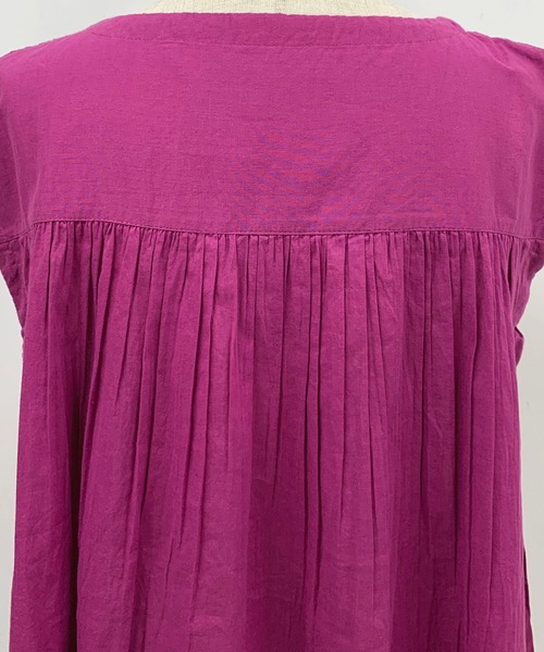 PICCIN(ピッチン)の「コットンボイルピンタックブラウス(シャツ/ブラウス・レディース・ブラック/ベージュ/オフホワイト/ピンク/ブルー/グリーン・M)」の9枚目の写真