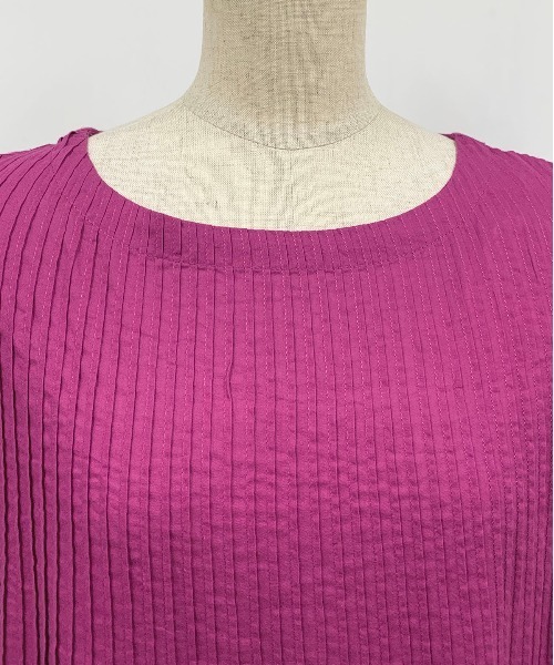 PICCIN(ピッチン)の「コットンボイルピンタックブラウス(シャツ/ブラウス・レディース・ブラック/ベージュ/オフホワイト/ピンク/ブルー/グリーン・M)」の11枚目の写真