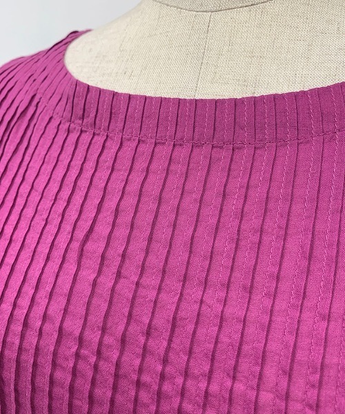 PICCIN(ピッチン)の「コットンボイルピンタックブラウス(シャツ/ブラウス・レディース・ブラック/ベージュ/オフホワイト/ピンク/ブルー/グリーン・M)」の10枚目の写真