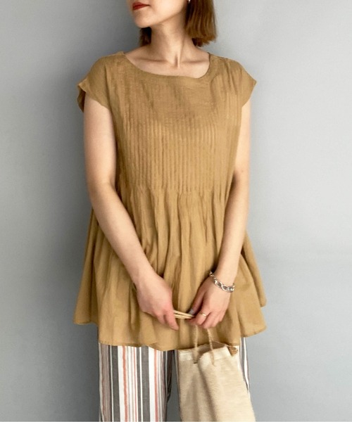 PICCIN(ピッチン)の「コットンボイルピンタックブラウス(シャツ/ブラウス・レディース・ブラック/ベージュ/オフホワイト/ピンク/ブルー/グリーン・M)」の20枚目の写真