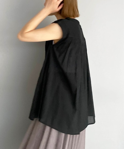 PICCIN(ピッチン)の「コットンボイルピンタックブラウス(シャツ/ブラウス・レディース・ブラック/ベージュ/オフホワイト/ピンク/ブルー/グリーン・M)」の15枚目の写真