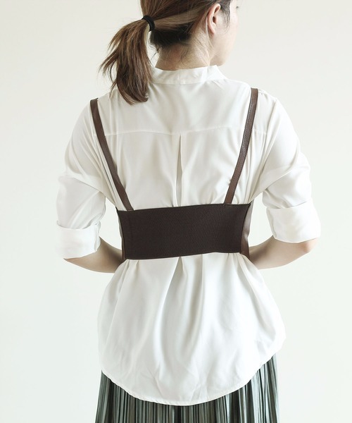 LA VORAGINE（ラ ヴォラジネ）の「サスペンダー太ベルト / ハーネス ワイドベルト（ベルト・レディース・ベージュ/ブラック/キャメル/イエロー系その他/ブラック系その他/ホワイト/ブラウン/シルバー・FREE）」の10枚目の写真