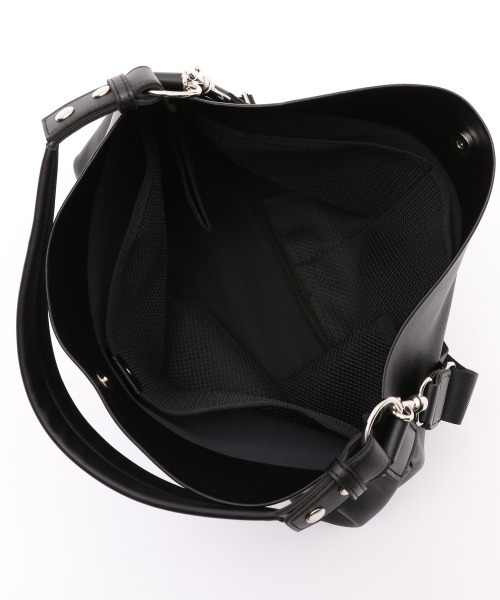 GLOBAL WORK（グローバルワーク）の「アーバンキャリーショルダー/891511（ショルダーバッグ・メンズ・ブラック/グレー・FREE）」の16枚目の写真