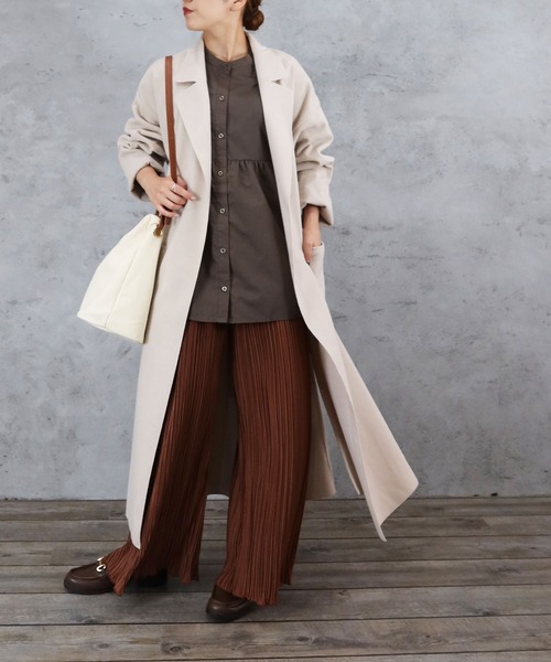 Riberry（リベリー）の「サイドスリットBIGロングコート（チェスターコート・レディース・ブラック/ブラウン/ブルー/アイボリー/モカ・MEDIUM/LARGE）」の2枚目の写真