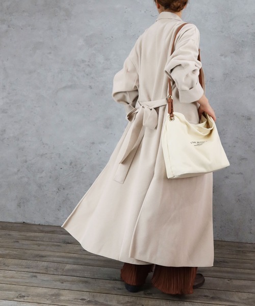 Riberry（リベリー）の「サイドスリットBIGロングコート（チェスターコート・レディース・ブラック/ブラウン/ブルー/アイボリー/モカ・MEDIUM/LARGE）」の14枚目の写真