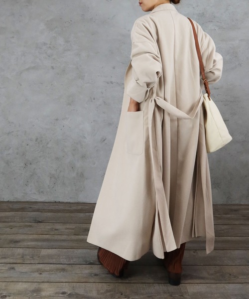 Riberry（リベリー）の「サイドスリットBIGロングコート（チェスターコート・レディース・ブラック/ブラウン/ブルー/アイボリー/モカ・MEDIUM/LARGE）」の19枚目の写真