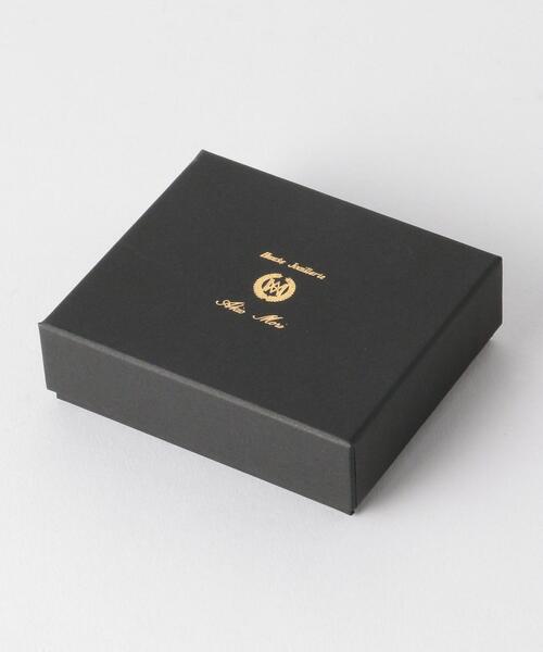 LOEFF(ロエフ)の「別注<Haute Joaillerie AKIO MORI(オート ジュエラー アキオ モリ)> 白漆 トライアングル イヤリング(イヤリング・レディース・オフホワイト・FREE)」の5枚目の写真