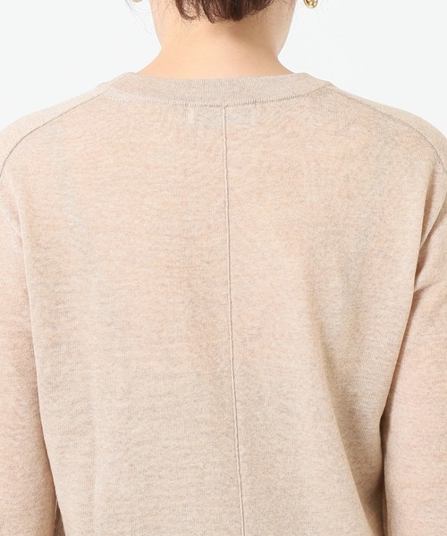 SLOBE IENA（スローブイエナ）の「ウォッシャブルハイゲージコンパクトクルーネックプルオーバー【手洗い可能】◆（ニット/セーター・レディース・ブラック/ベージュ/レッド/イエロー・FREE）」の20枚目の写真