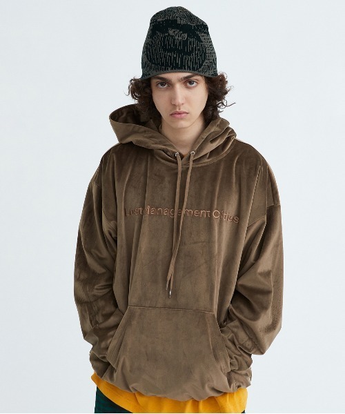 ★手元在庫割引★LMC★VELOUR FN OVERSIZED HOODIE_2色 LMCの「【LMC】VELOUR FN OVERSIZED HOODIE / ベロア FN ロゴ