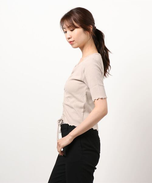 colza（コルザ）の「ドロスト使いトップス（Tシャツ/カットソー・レディース・ブラック/ベージュ/ブラウン/ピンク/ホワイト・M/L/S）」の11枚目の写真