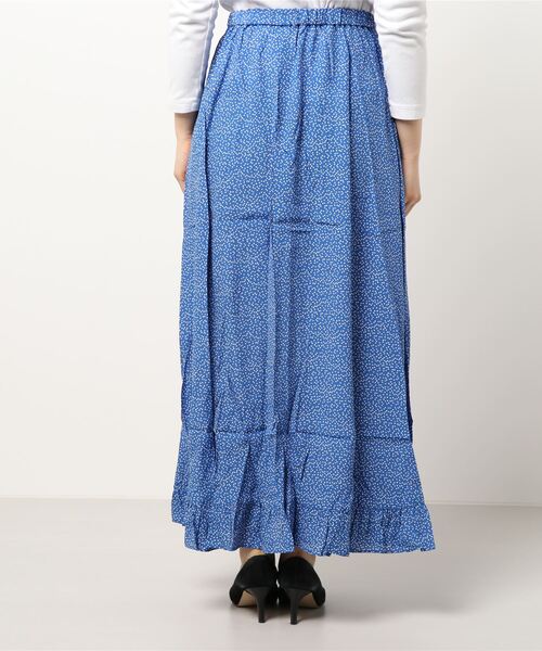 yuw（ユウ）の「ドットスソフリルスカート　942756（スカート・レディース・ブラック/ブルー・FREE）」の8枚目の写真