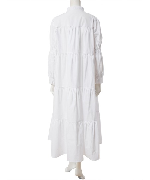 fifth calin（フィフスカラン）の「ジュリエットスリーブノーカラーシャツワンピース（ワンピース・レディース・ホワイト/ベージュ・MEDIUM）」の7枚目の写真