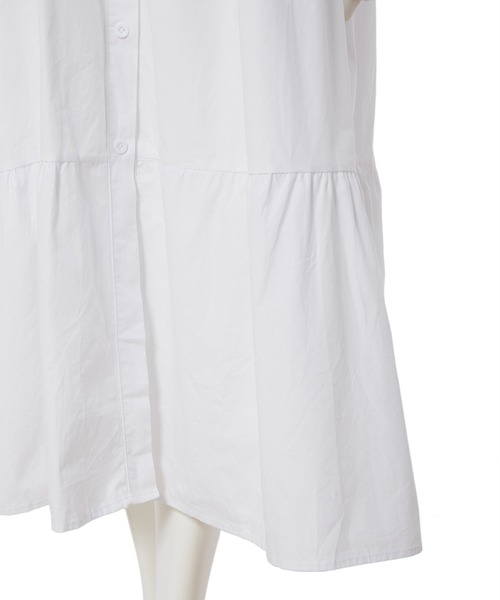 fifth calin（フィフスカラン）の「ジュリエットスリーブノーカラーシャツワンピース（ワンピース・レディース・ホワイト/ベージュ・MEDIUM）」の8枚目の写真