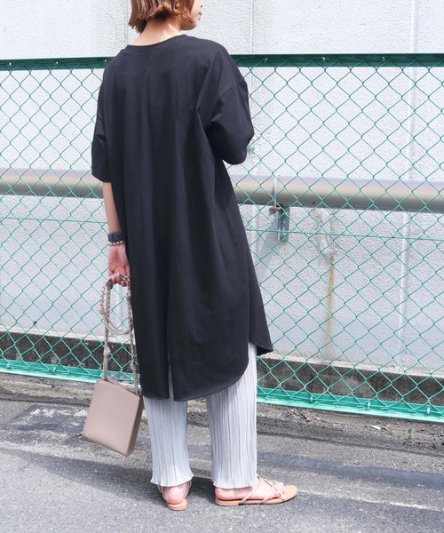 HER CLOSET（ハークローゼット）の「【HERCLOSET】7オンスヘビーウェイトコットンバックスリットTシャツワンピース（ワンピース・レディース・ブラック/チャコールグレー/ベージュ/ブルー/パープル/ホワイト・M）」の19枚目の写真